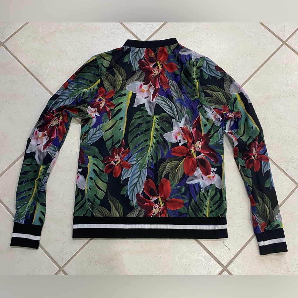 Lightweight Women’s Jacket - Picture 3 of 5
